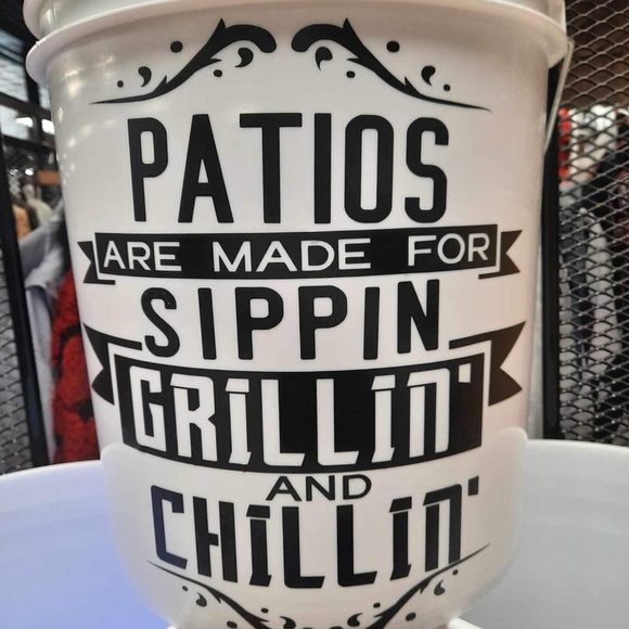 “Patios are made for sippin, grillen, and chillin “ custom light up bucket - Picture 1 of 1
